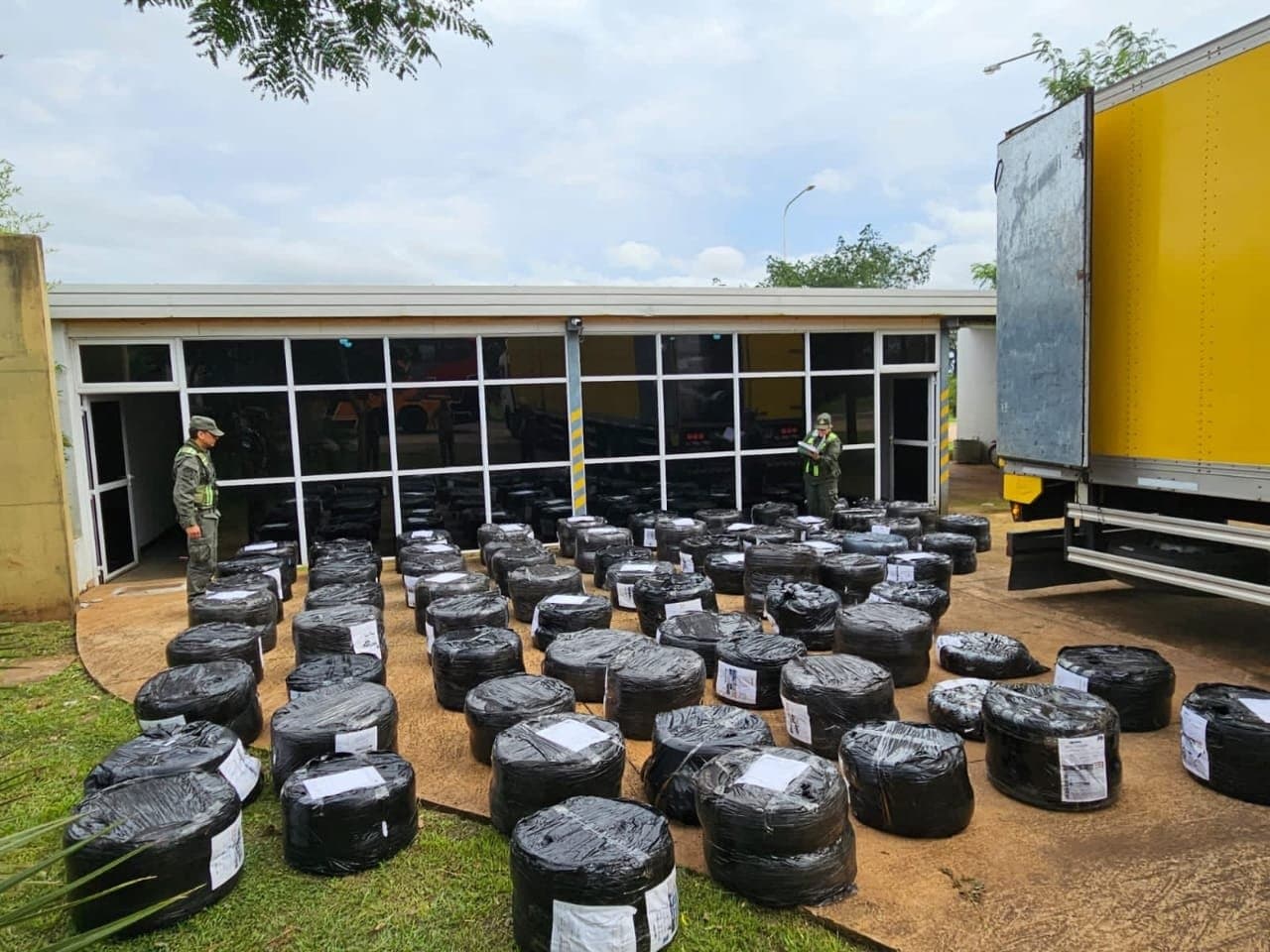 El contrabando en la frontera cambia de forma y suma despachos por encomienda