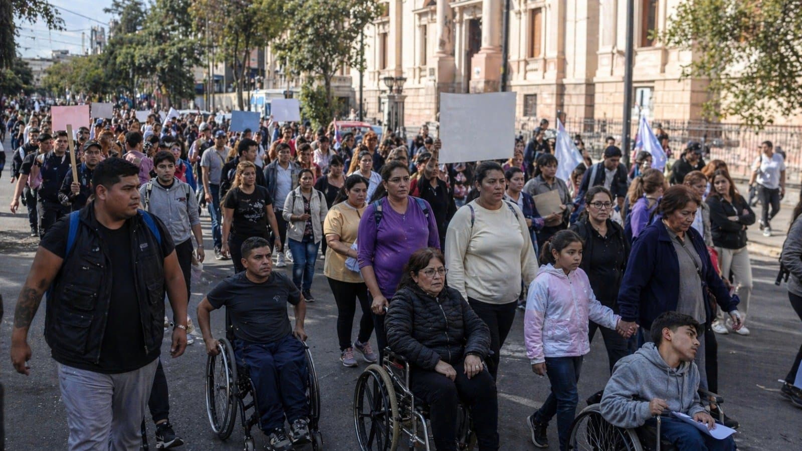 Discapacidad: habrá paro y movilización en Salta en rechazo a cambios en pensiones