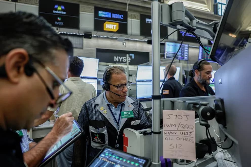 El riesgo país tocó 710 puntos, pero cerró en 672